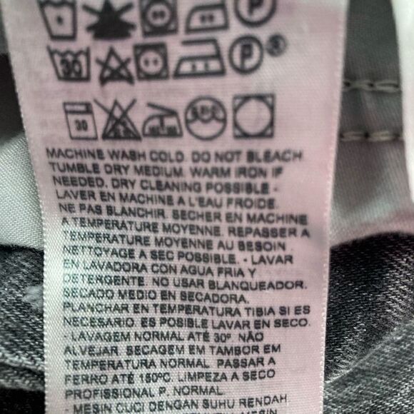 LEVI PREMIUM WEDGIE SKINNY FIT Women’s DENIM JEANS SIZE 24 Gray 26.5” Inseam - Picture 9 of 12